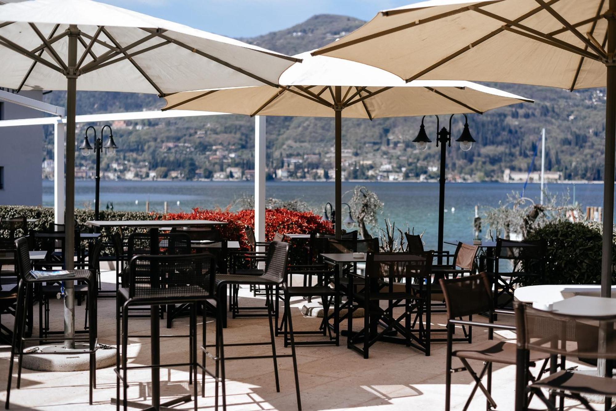 Bella Hotel & Restaurant With Private Dock For Mooring Boats سان فيليتْشي ديل بيناكو المظهر الخارجي الصورة